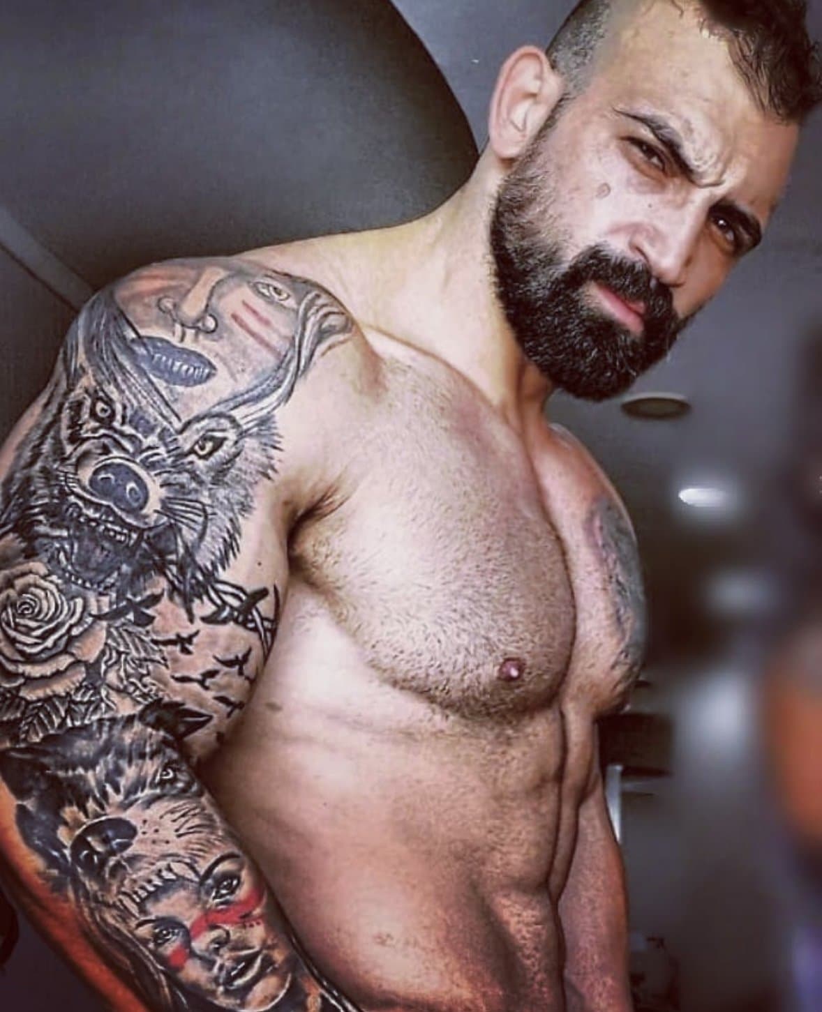 Fares - escort photo 5 in Dubai