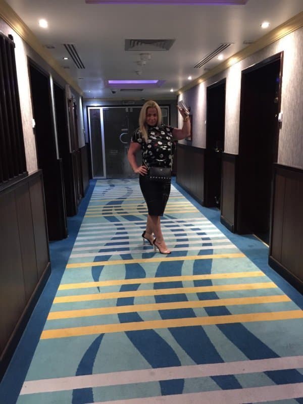 Sandra - фото эскорт 1 в Dubai