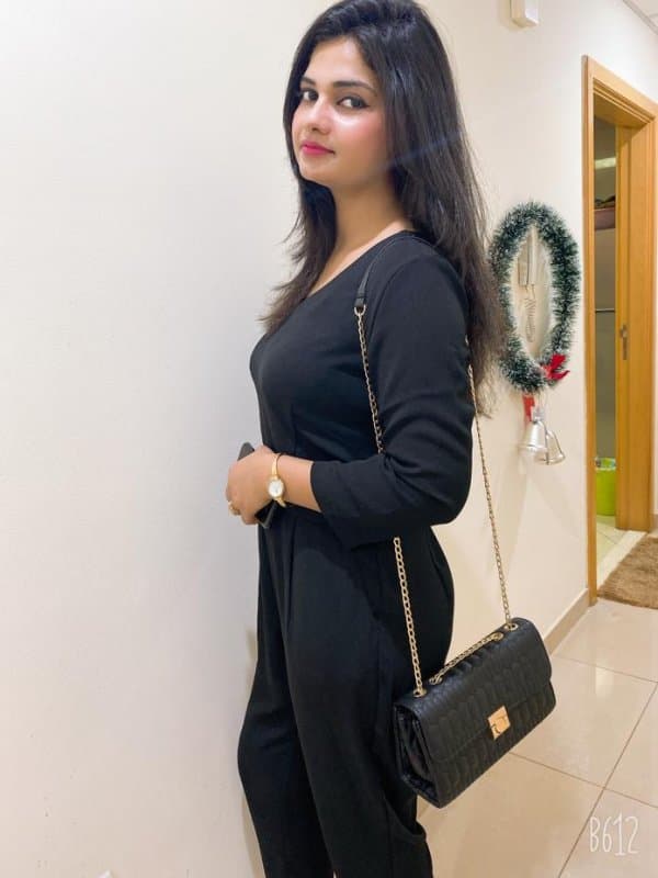 Komal Student - صورة مرافقة 8 في Dubai