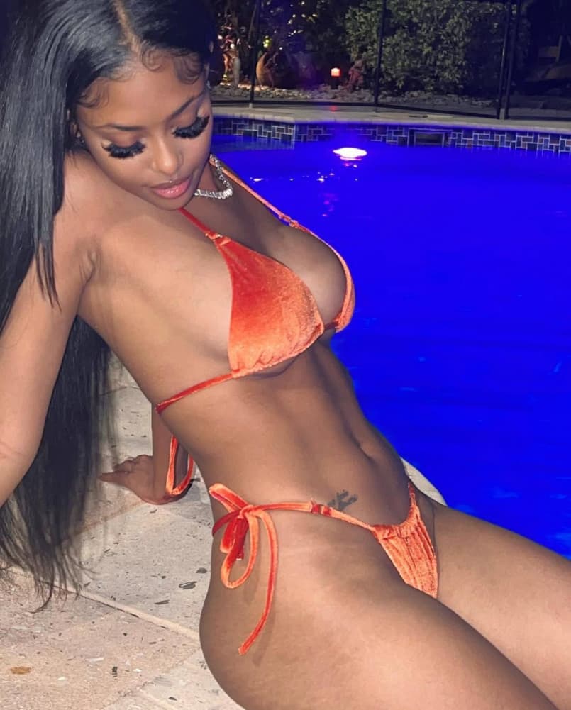 Sonia - escort photo 2 in Dubai