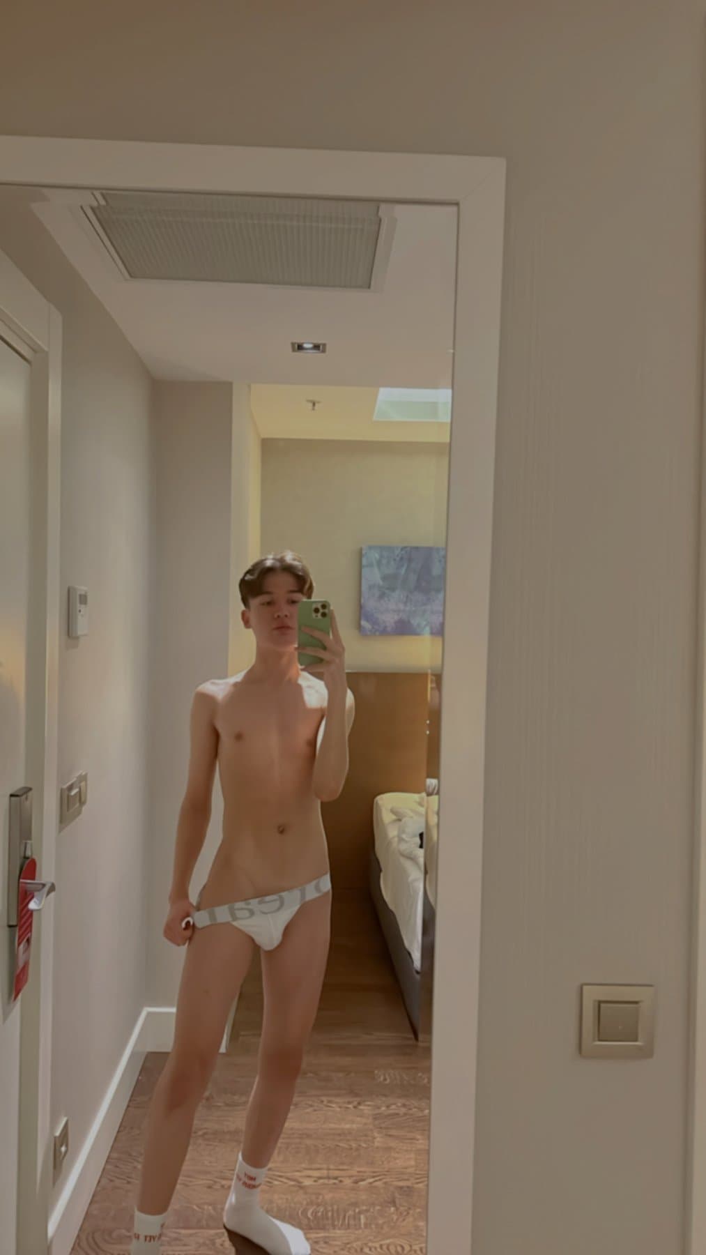 Mika Twink - escort photo 14 in Dubai