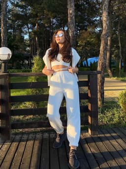 807636temp 1747642750557 60c755c921b40