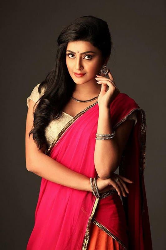 Indian Dubai Escorts - صورة مرافقة 69 في Dubai