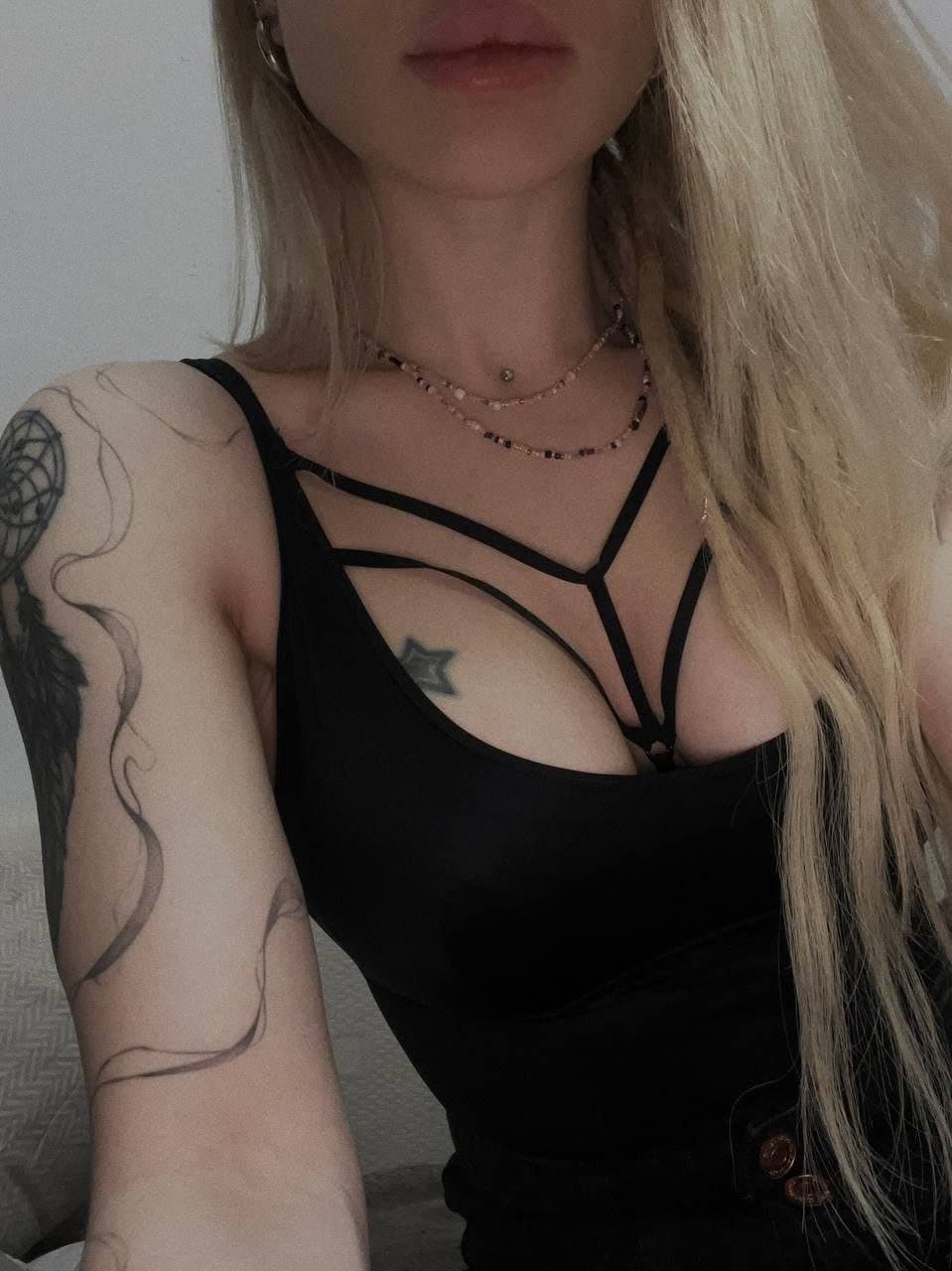 Anyuta - escort photo 6 in Dubai