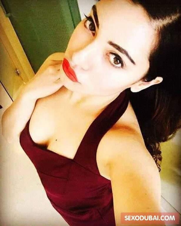 SAKSHI-indian Escorts - фото эскорт 33 в Dubai