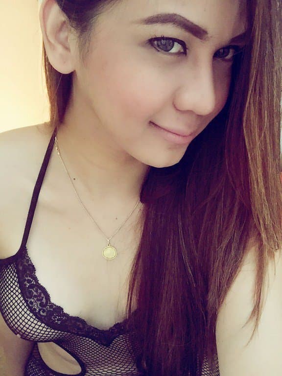 Kiss kiss kiss - escort photo 14 in Dubai