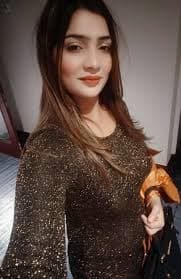 Hania khan - صورة مرافقة 2 في Dubai