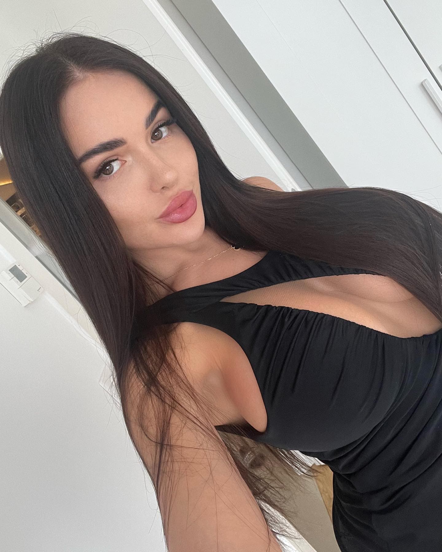 Sofiaaa - escort photo 3 in Dubai
