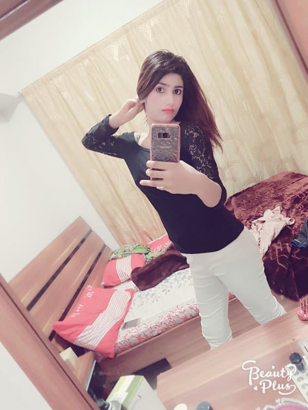 Shruti-indian Escorts - صورة مرافقة 19 في Dubai