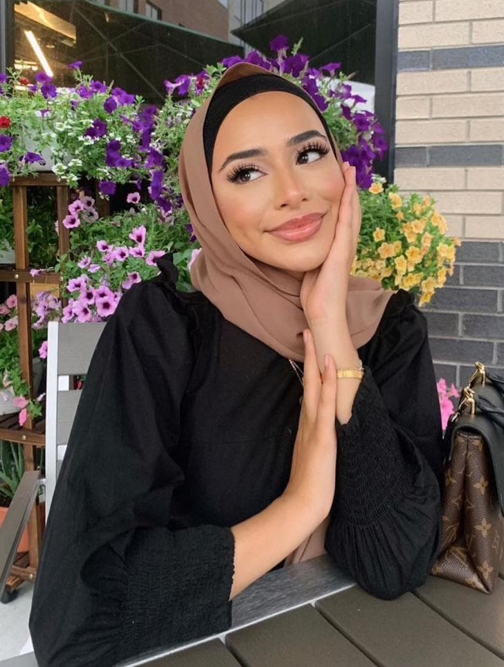 807636temp 1747642750834 60c755c932809