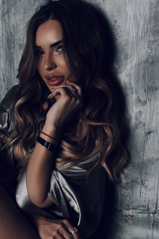 Lilith - фото эскорт 1 в Dubai