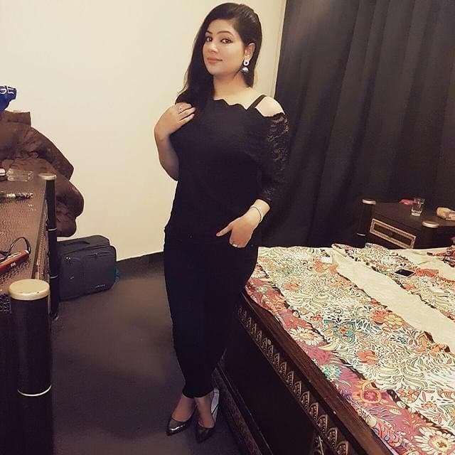 Indian Dubai Escorts - صورة مرافقة 66 في Dubai