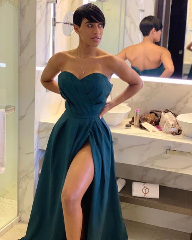 Kira - фото эскорт 2 в Dubai