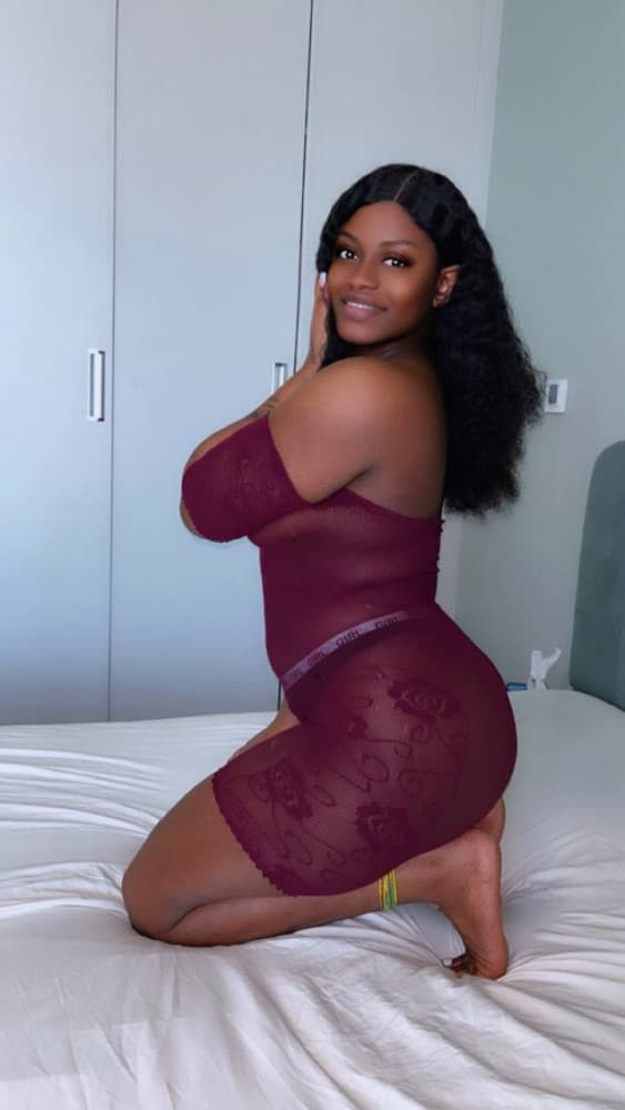 Ariel - escort photo 3 in Dubai