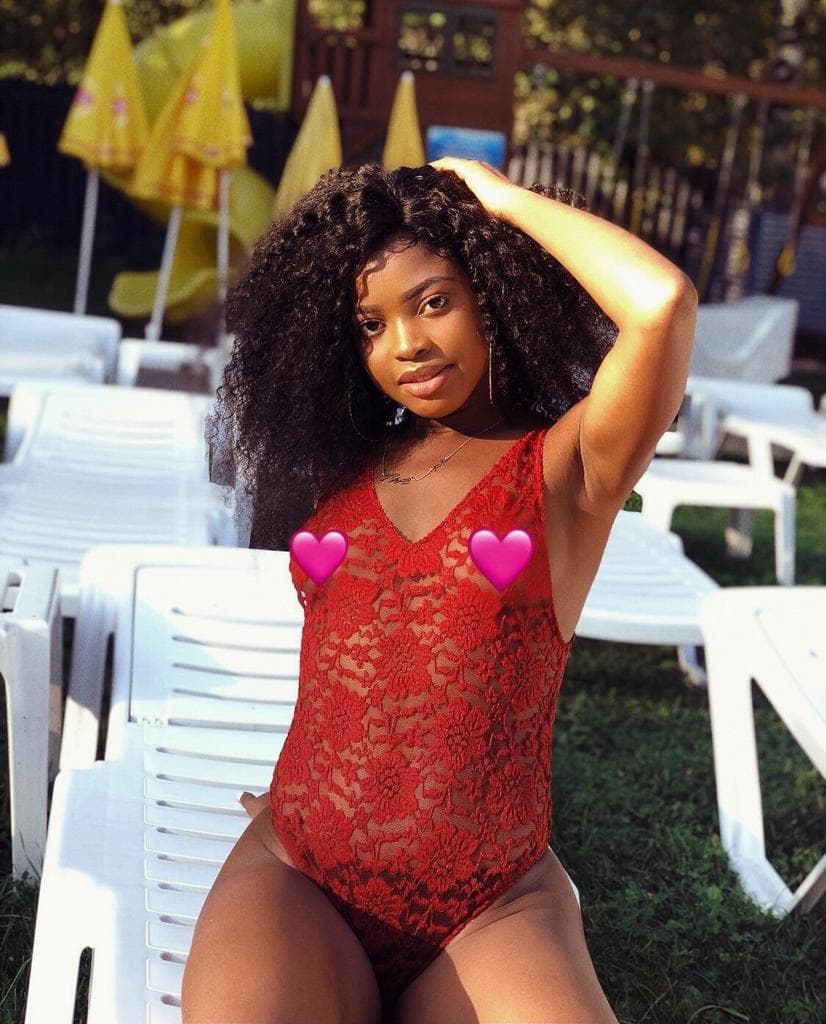 Naomi - фото эскорт 1 в Dubai