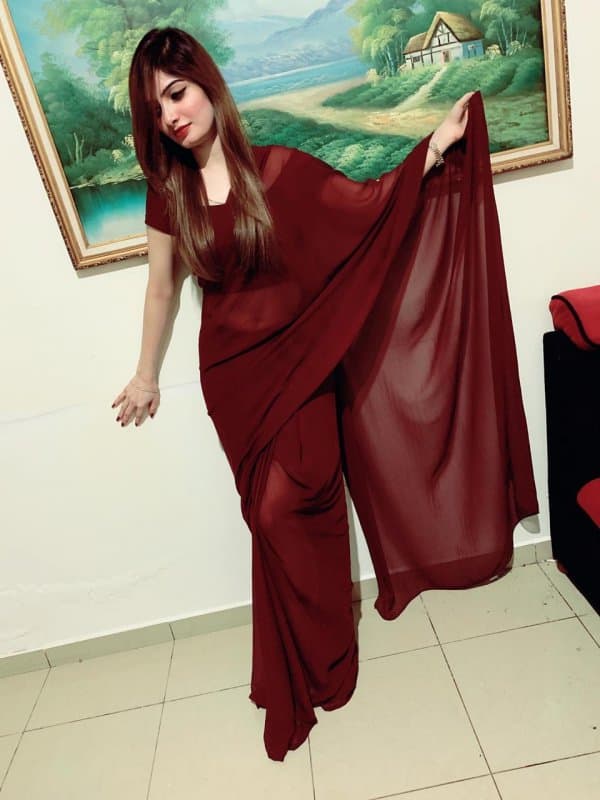 Indian ESCCORTS-ADITI - صورة مرافقة 18 في Dubai