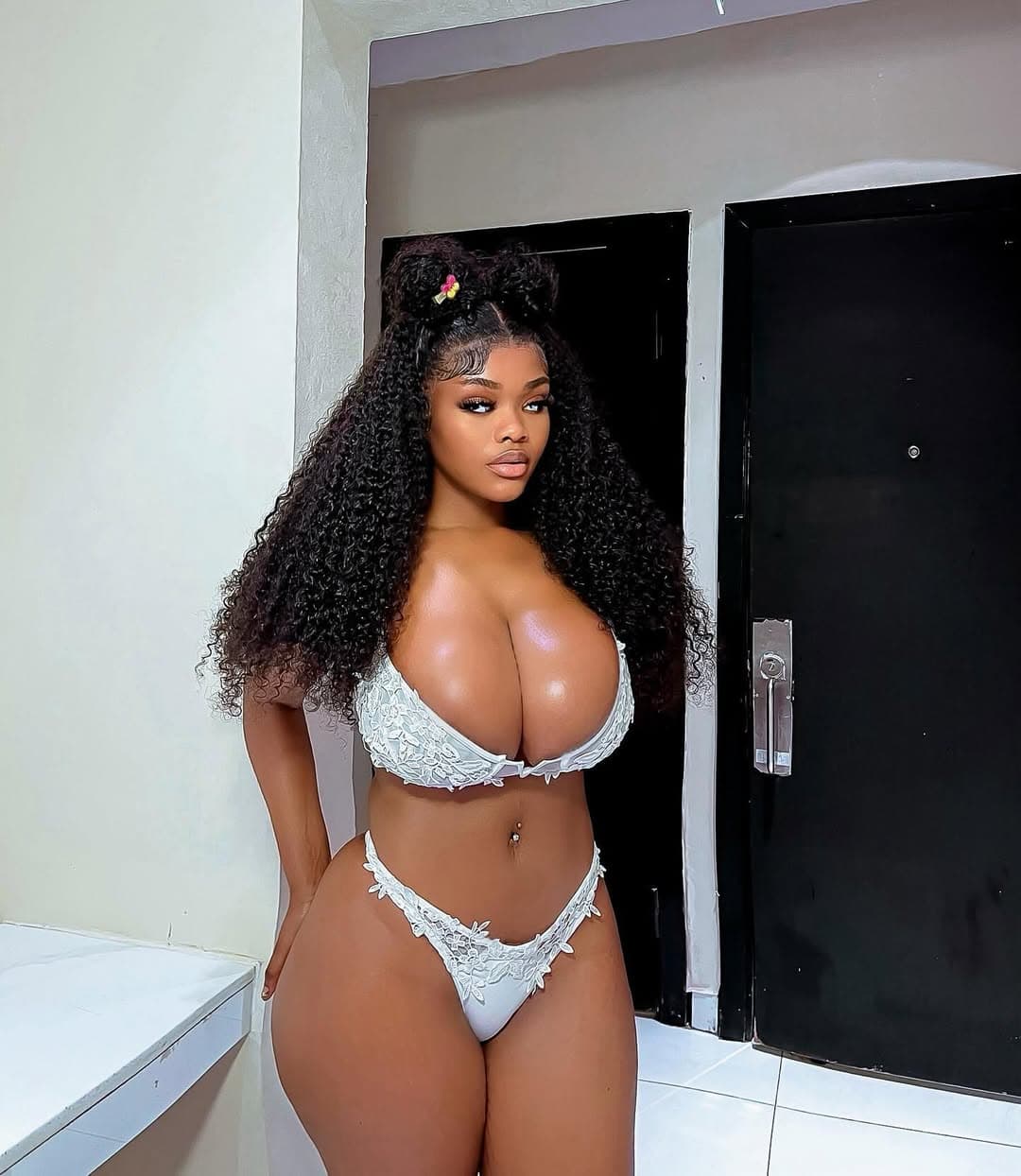 EBONY LILAA - escort photo 1 in Dubai