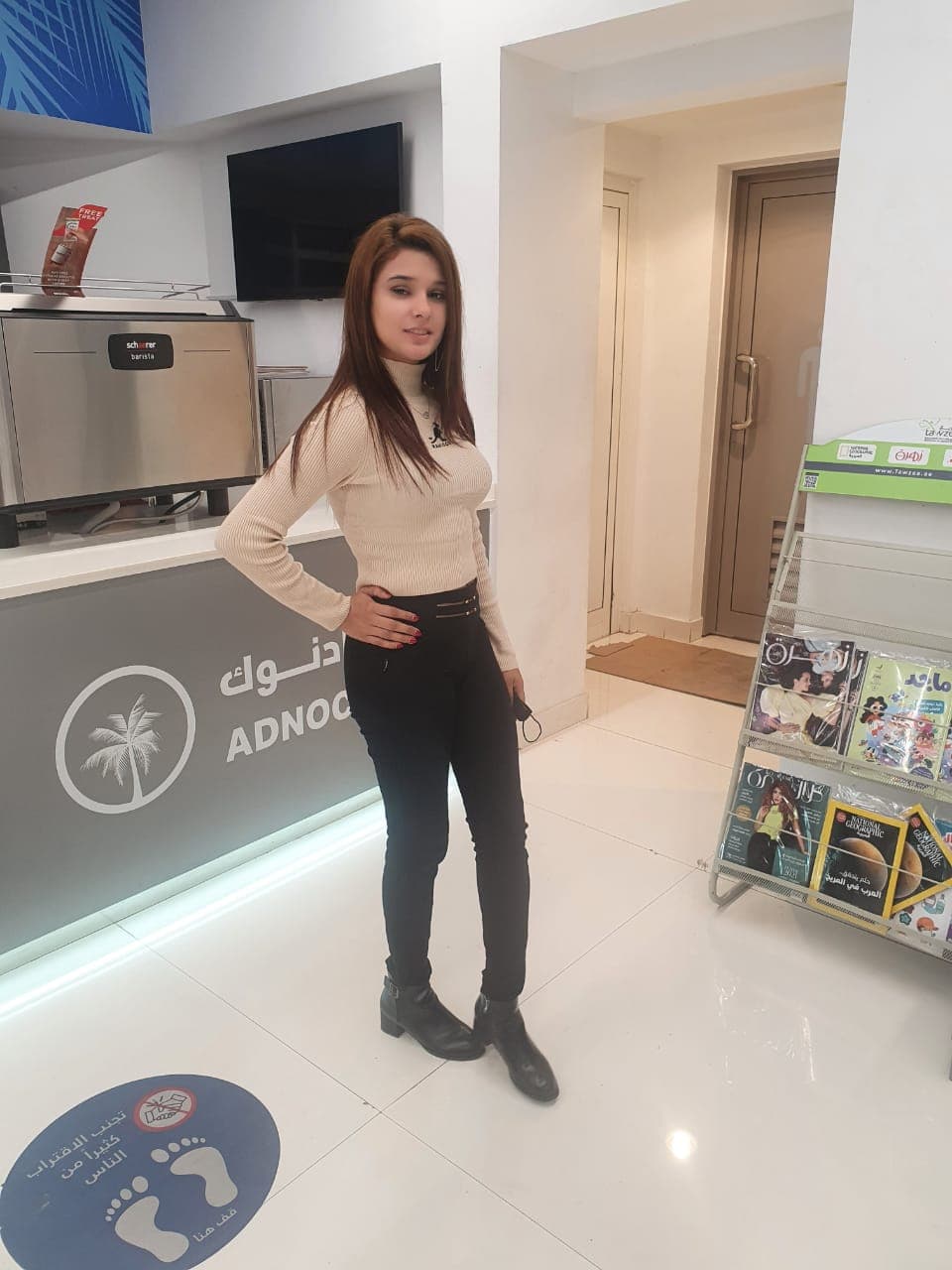 FIZA-indian independen - صورة مرافقة 5 في Dubai