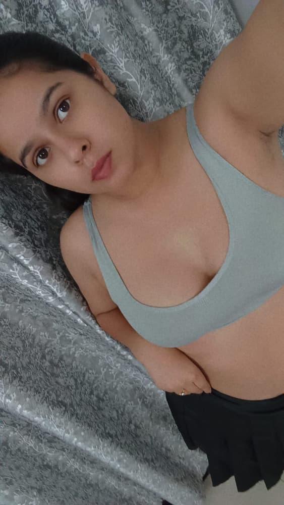 Sakshi - escort photo 4 in Dubai