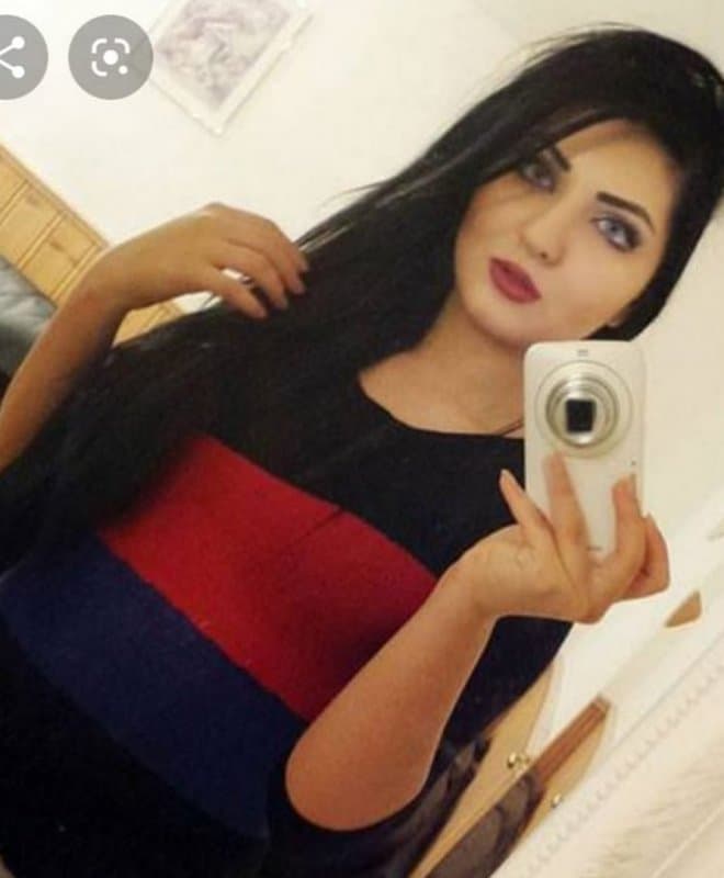 Julia - escort photo 2 in Dubai