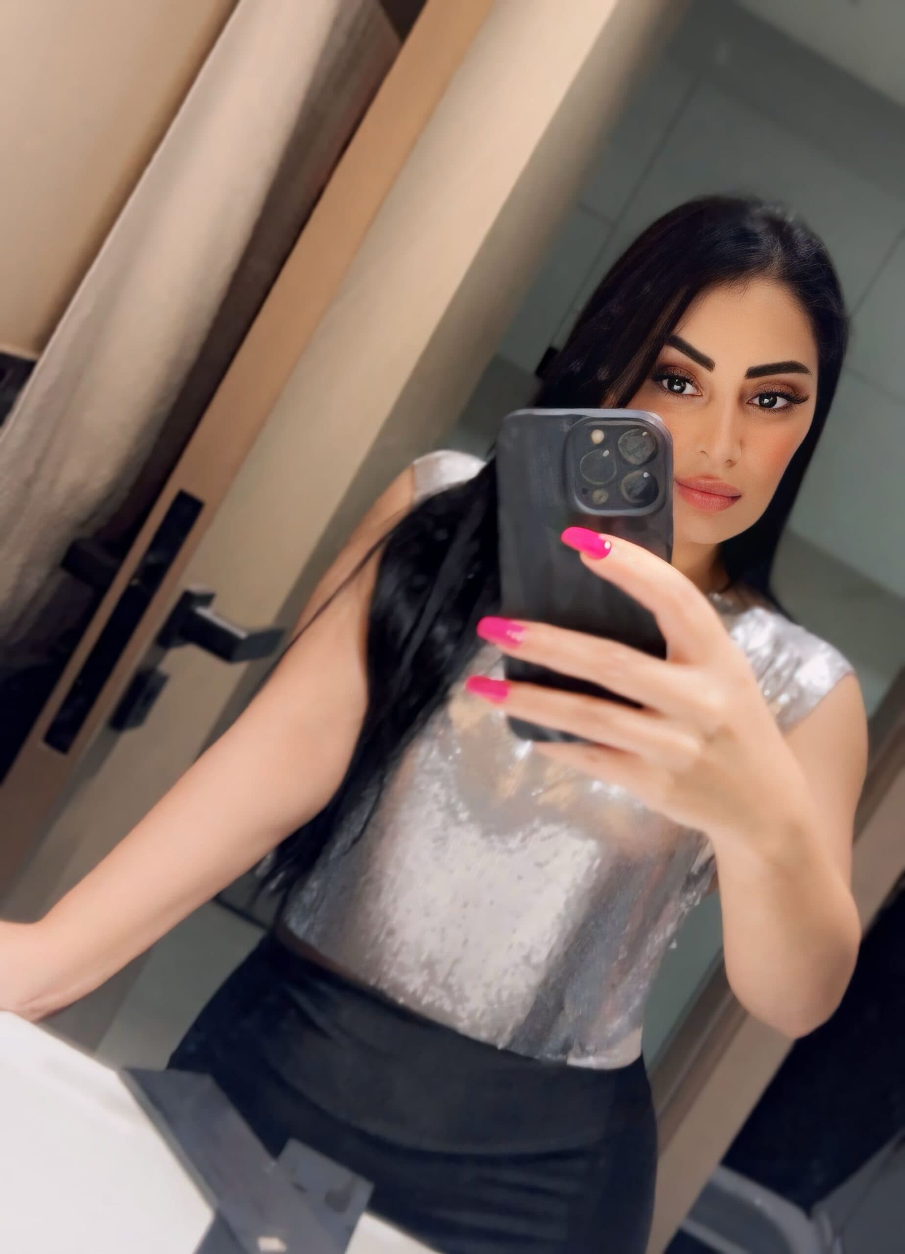 Sexy Escort Maya Business Bay - صورة مرافقة 1 في Dubai