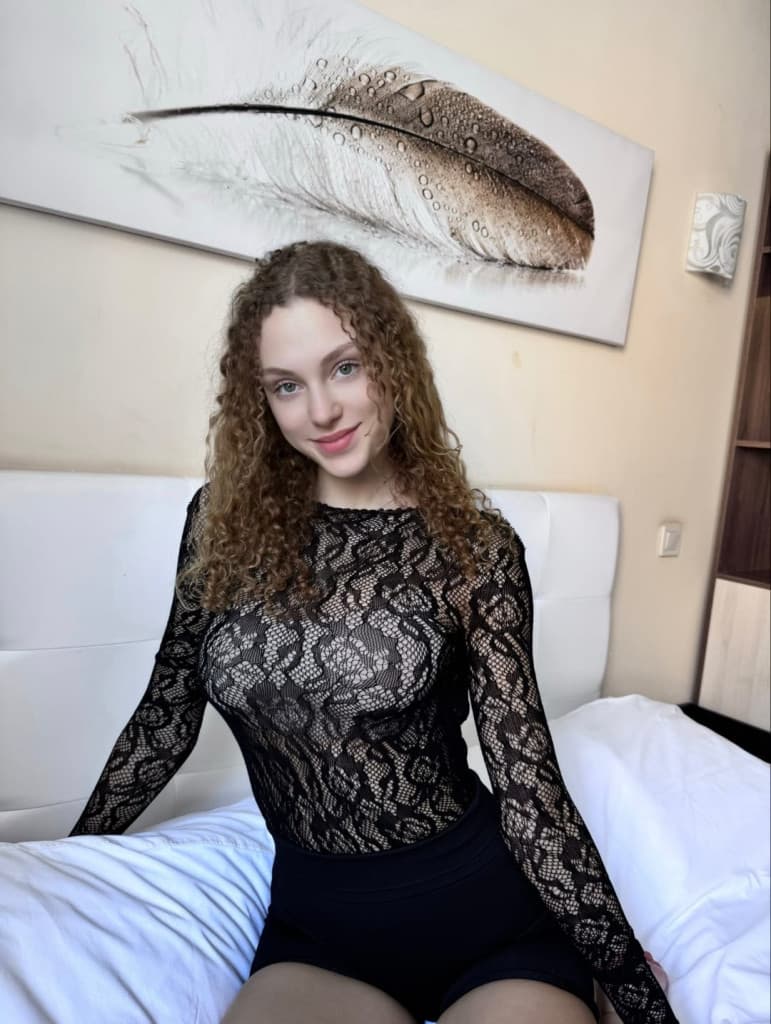 Olivian - escort photo 8 in Dubai