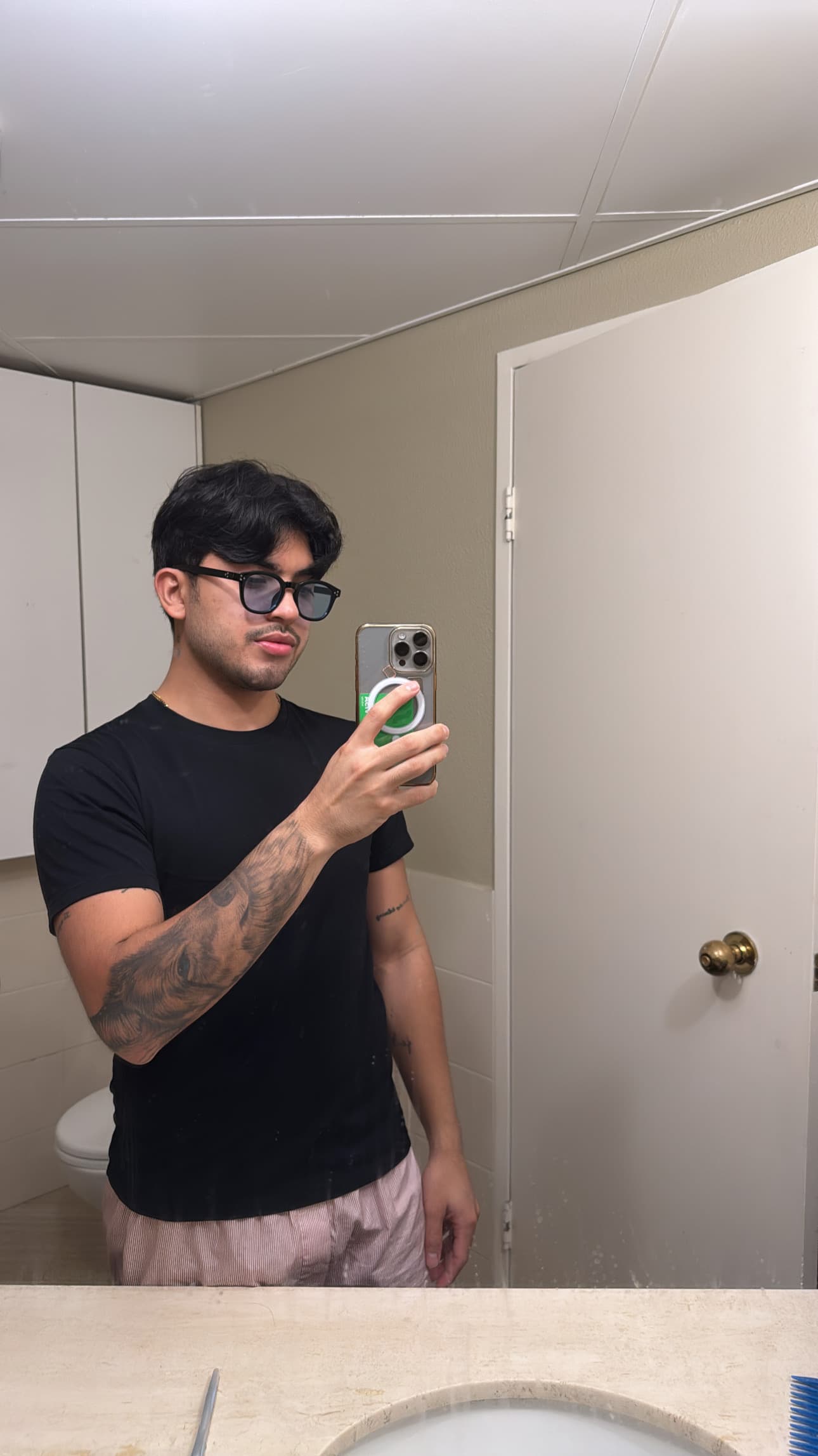 Juan - escort photo 18 in Dubai