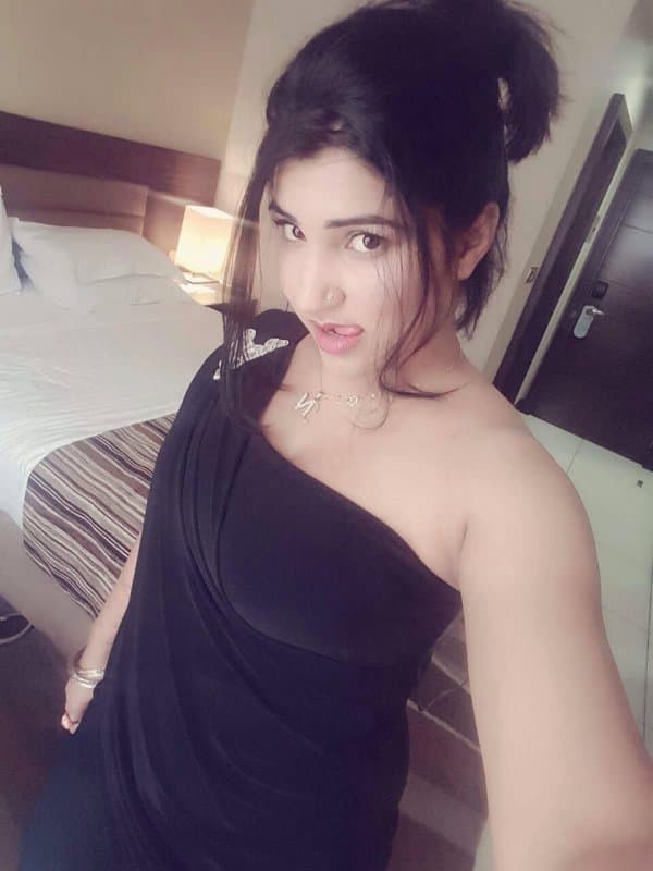 Naina Indian escort - фото эскорт 2 в Dubai