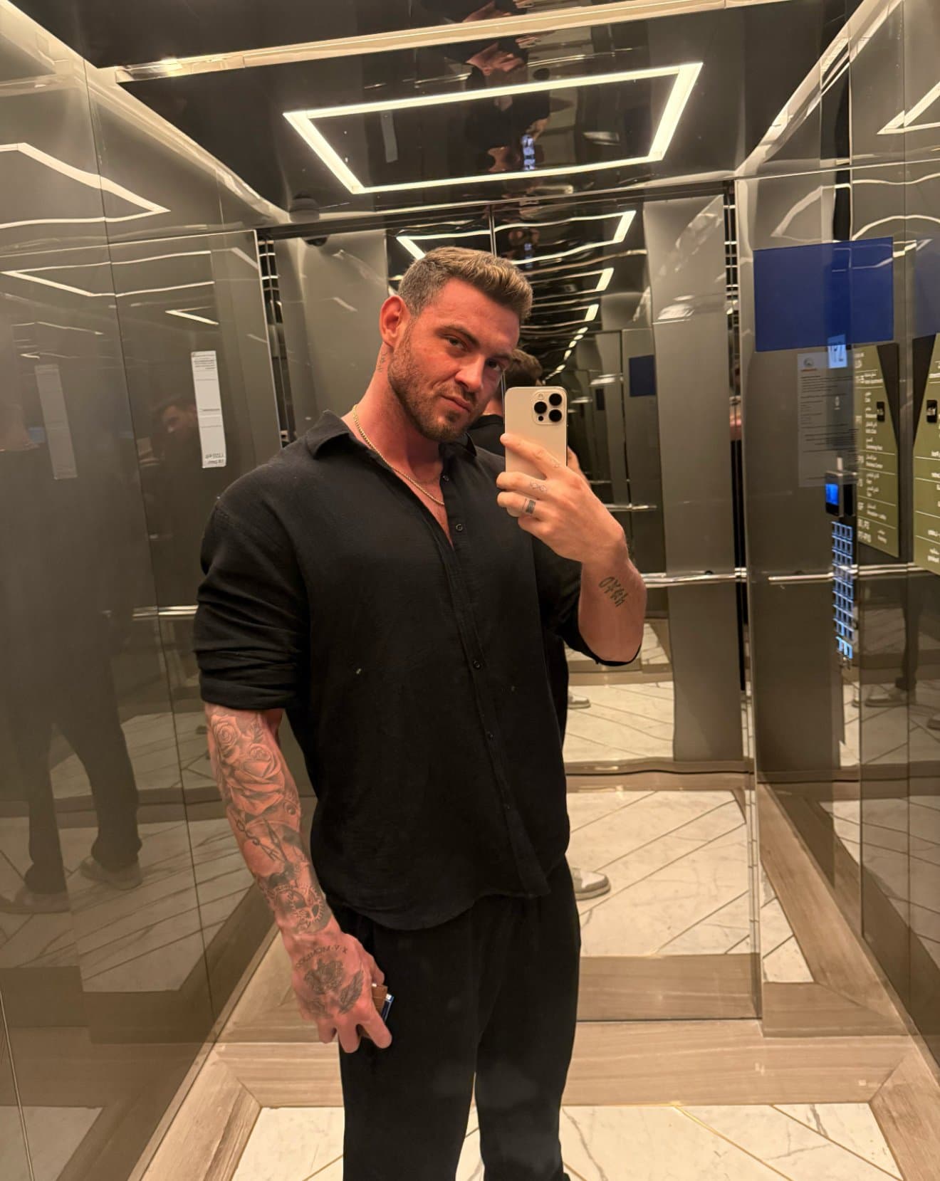 Mustafa Gungorz - escort photo 5 in Dubai
