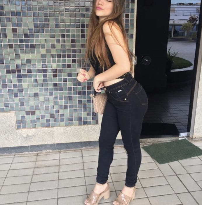 Flora - фото эскорт 4 в Dubai