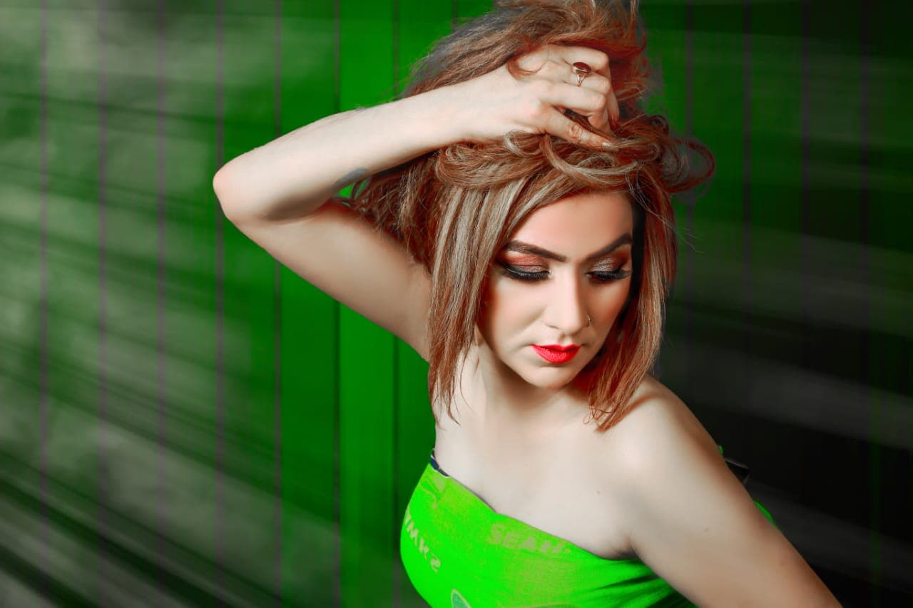 Riya - фото эскорт 3 в Dubai