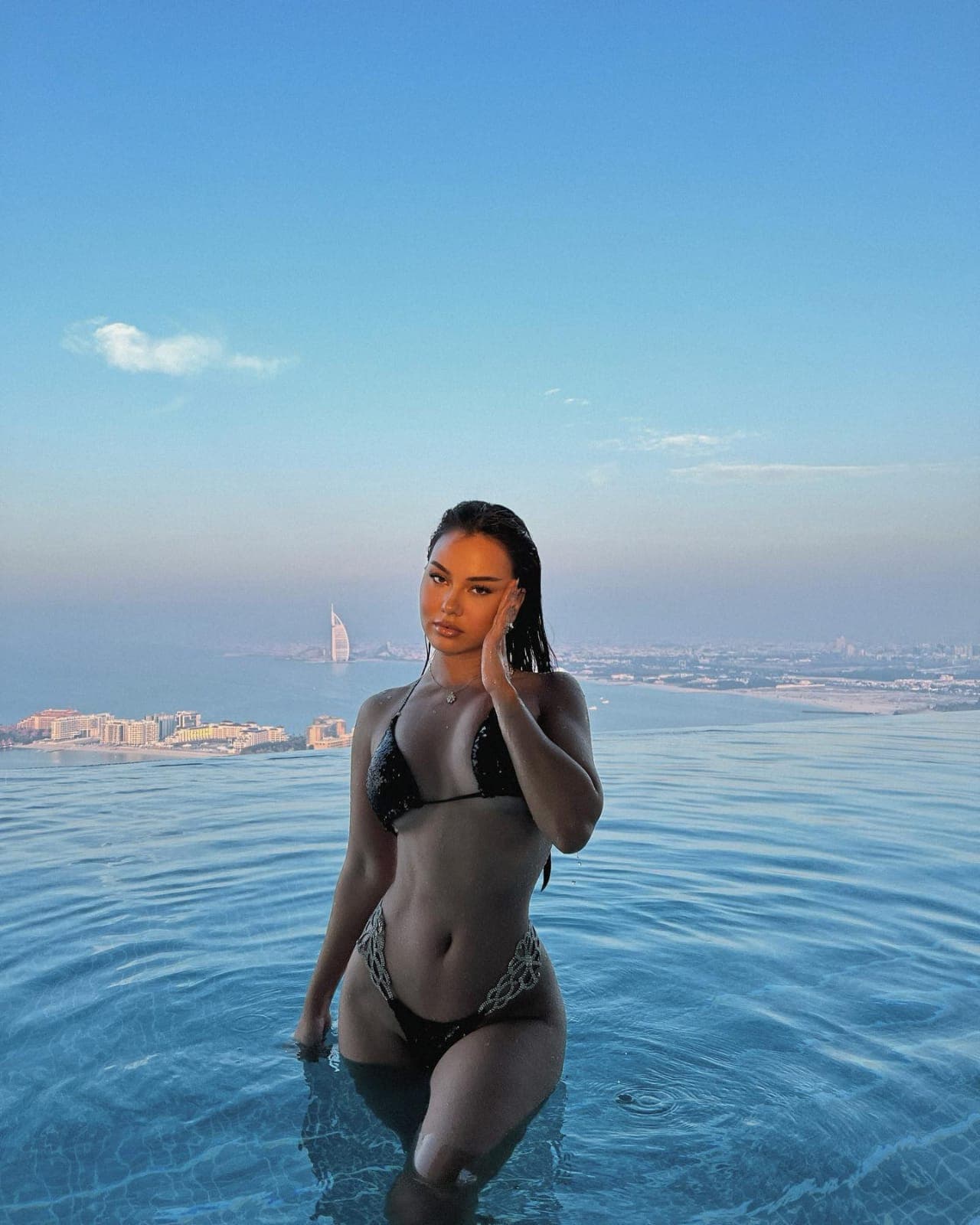 Benita - صورة مرافقة 2 في Dubai