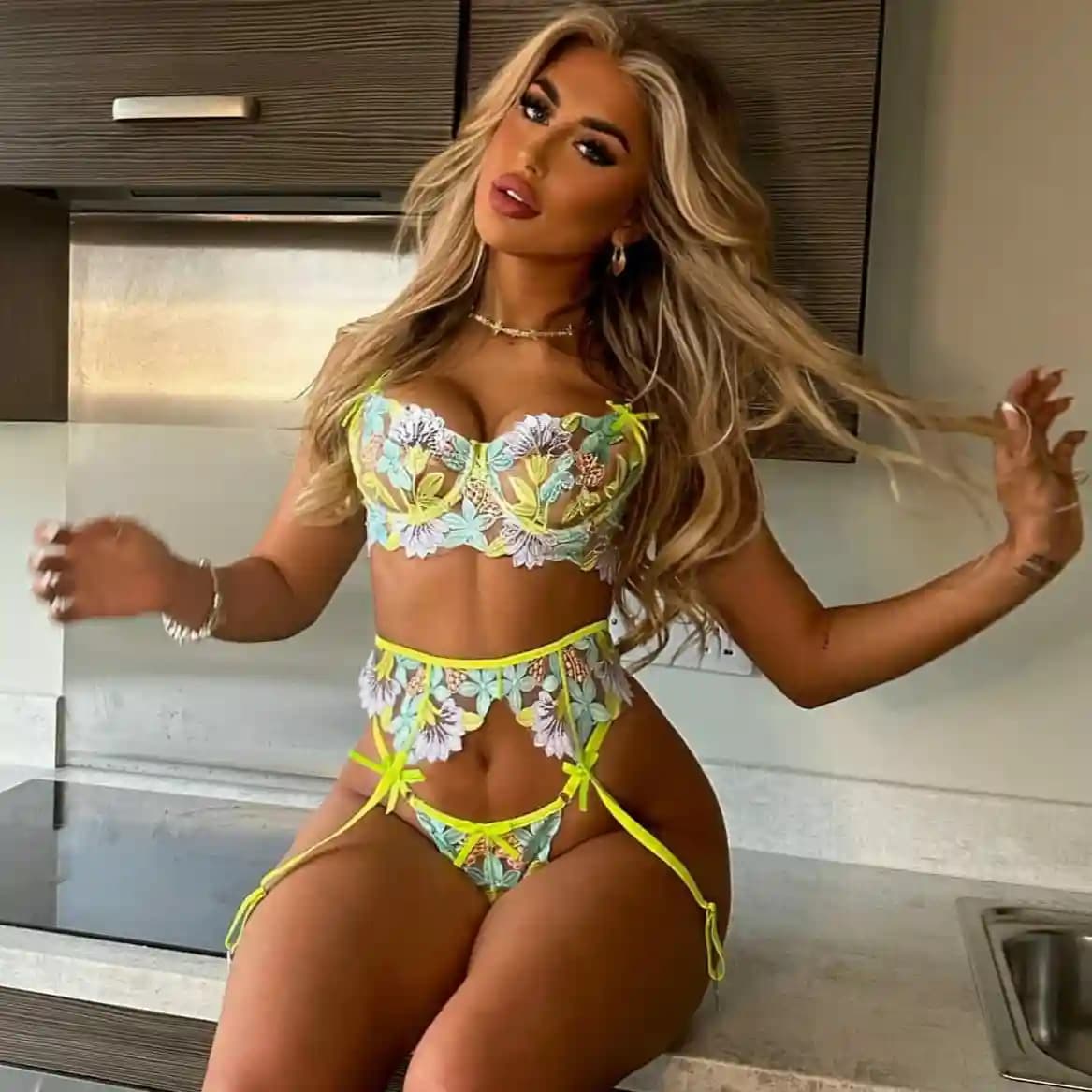 Lisa - escort photo 5 in Dubai