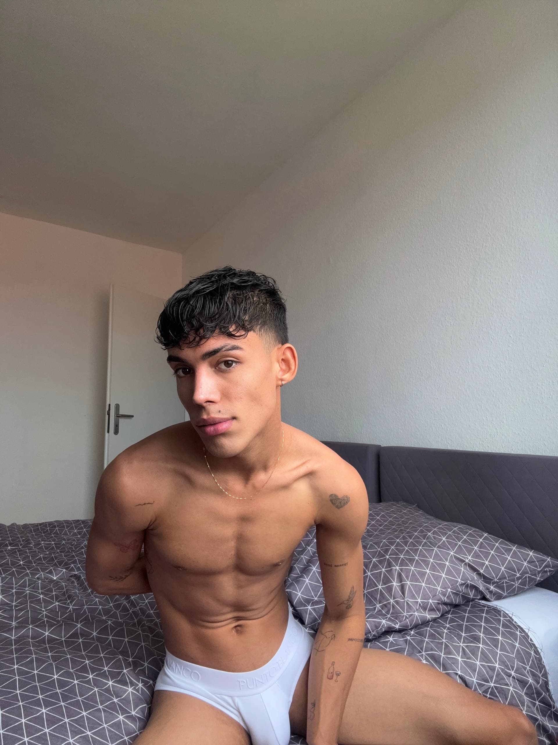 Latín Boy - escort photo 15 in Dubai
