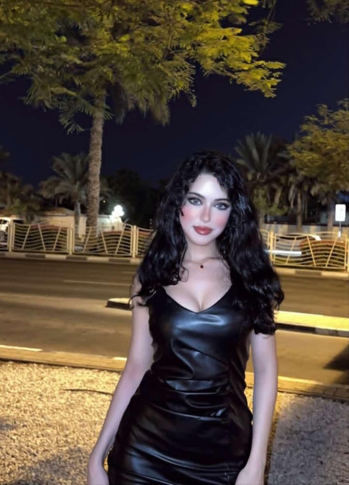 Tara - escort photo 4 in Dubai