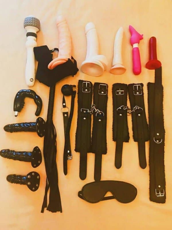 Sukki and yuki - escort photo 1 in Dubai