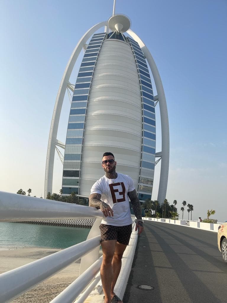 Gianluigi volti XXL - escort photo 4 in Dubai