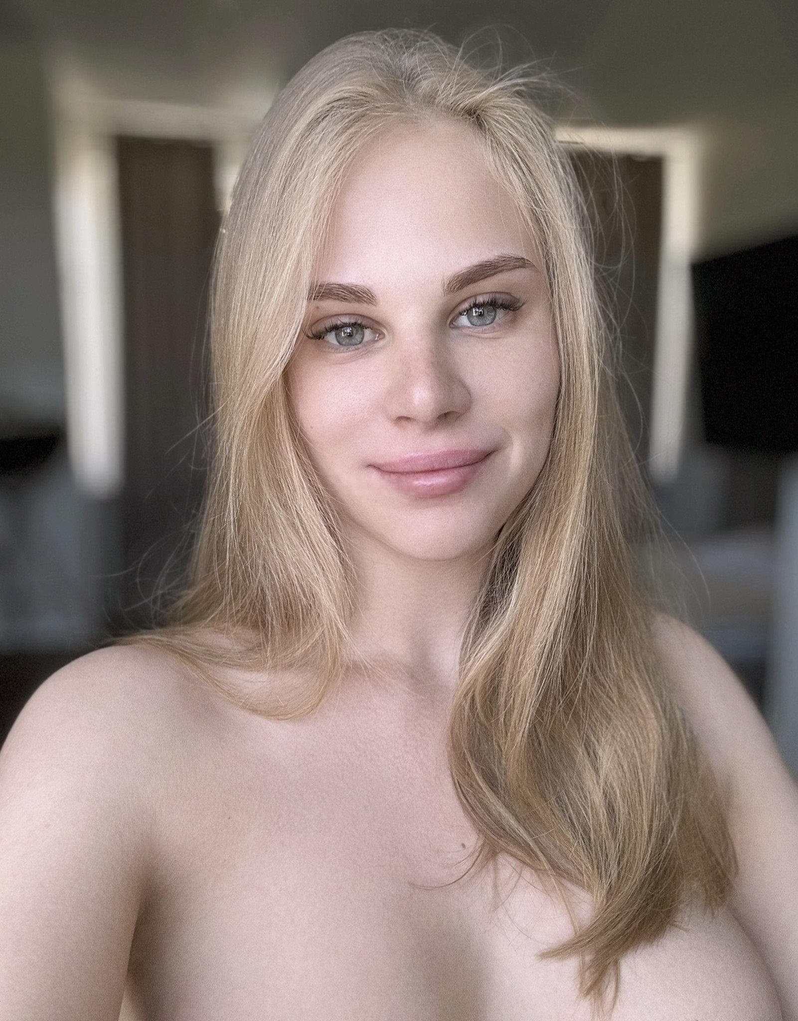 Diana - фото эскорт 3 в Dubai