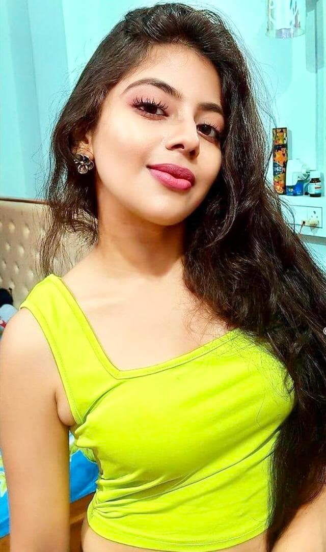 Monika - escort photo 2 in Dubai