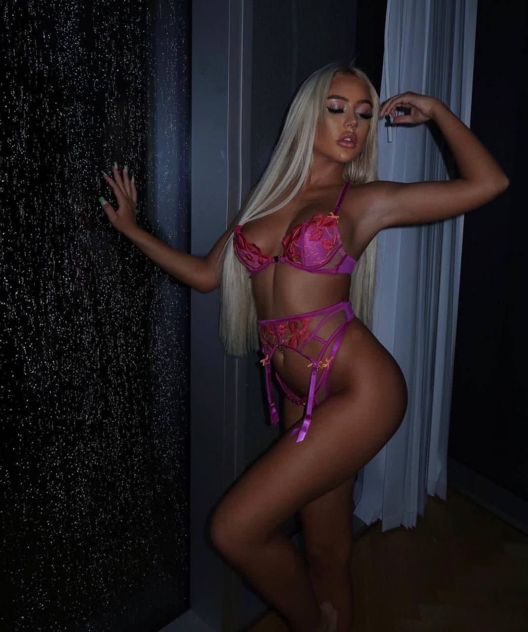 Anka - escort photo 2 in Dubai