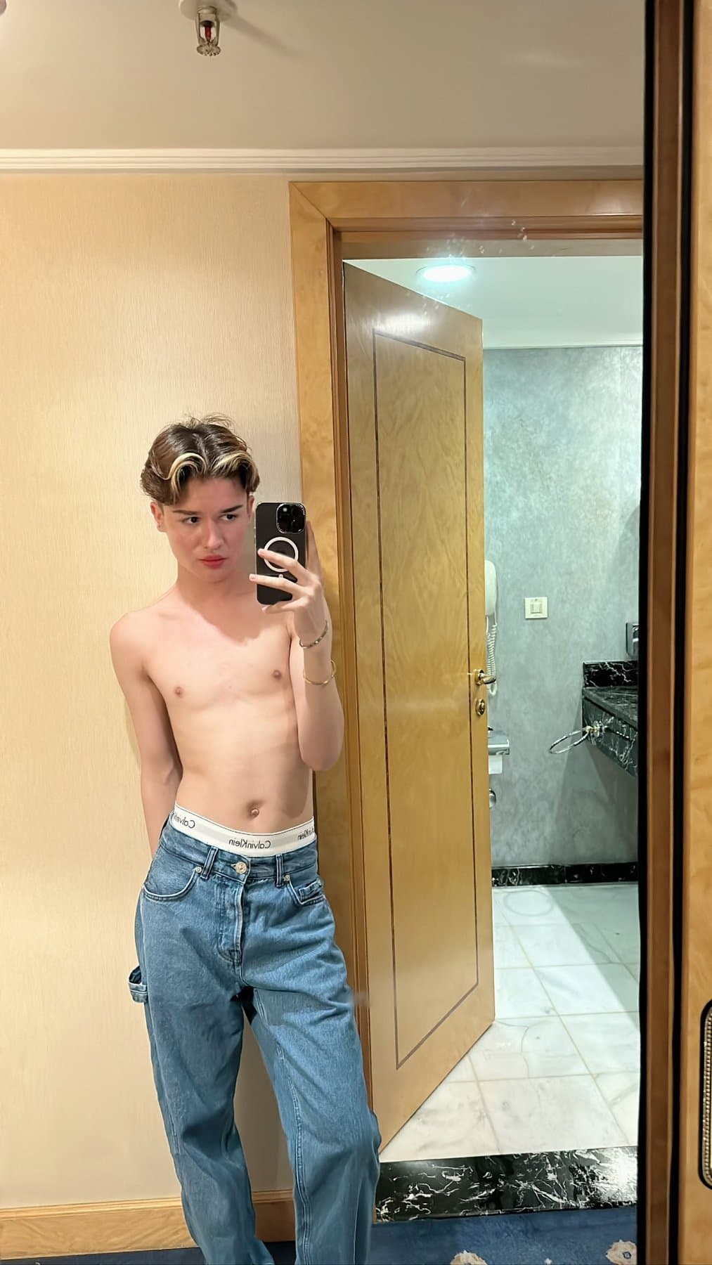 Mika Twink - escort photo 10 in Dubai