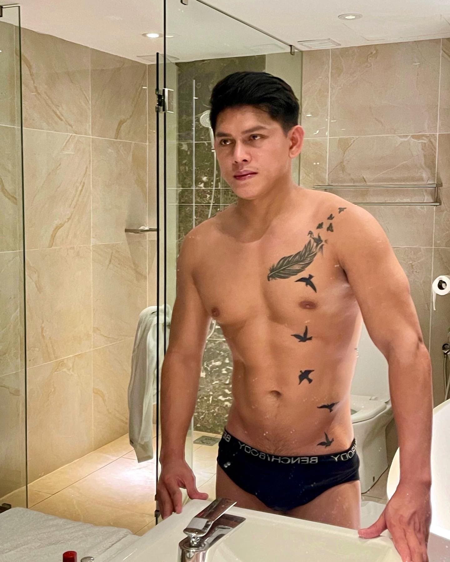Lukas - escort photo 5 in Dubai