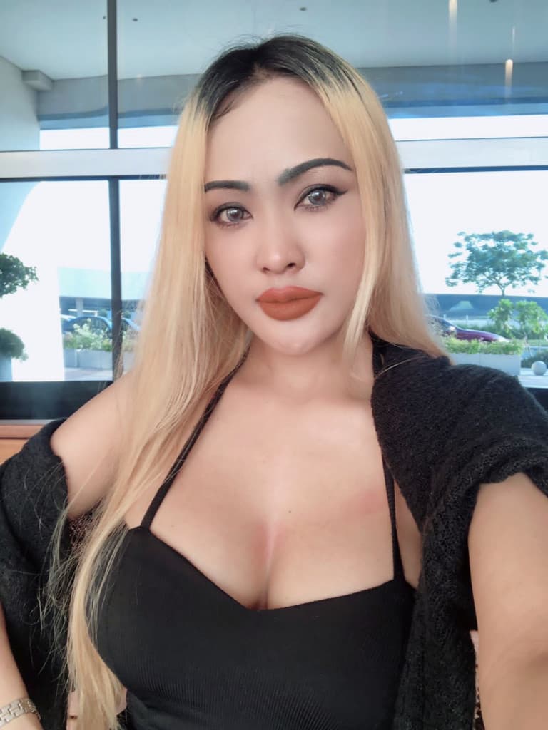 Shanana - escort photo 3 in Dubai