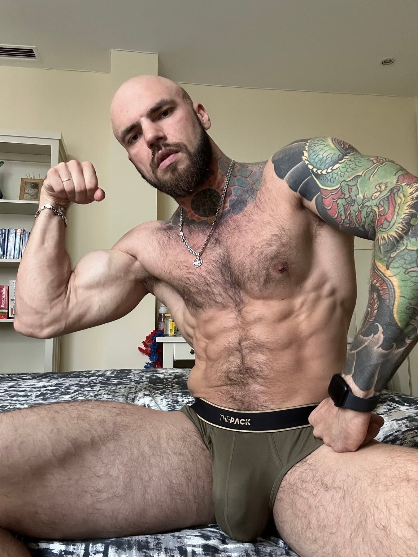 Valdemar - escort photo 6 in Dubai