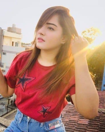 Jkescort - фото эскорт 1 в Dubai