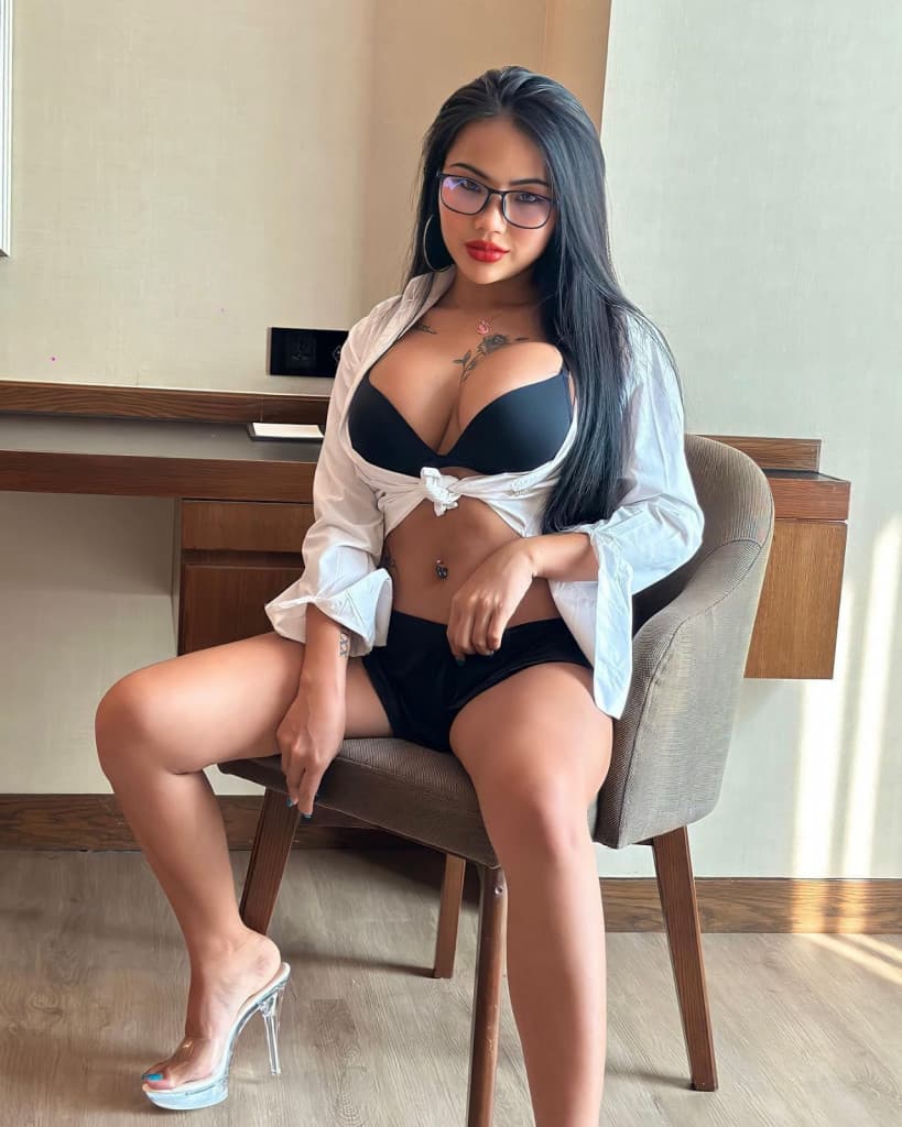 Serena - фото эскорт 7 в Dubai