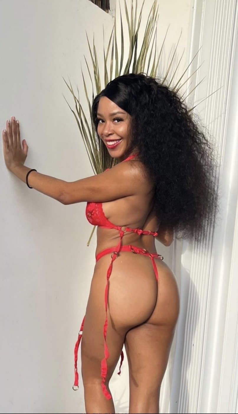 Samantha - escort photo 6 in Dubai