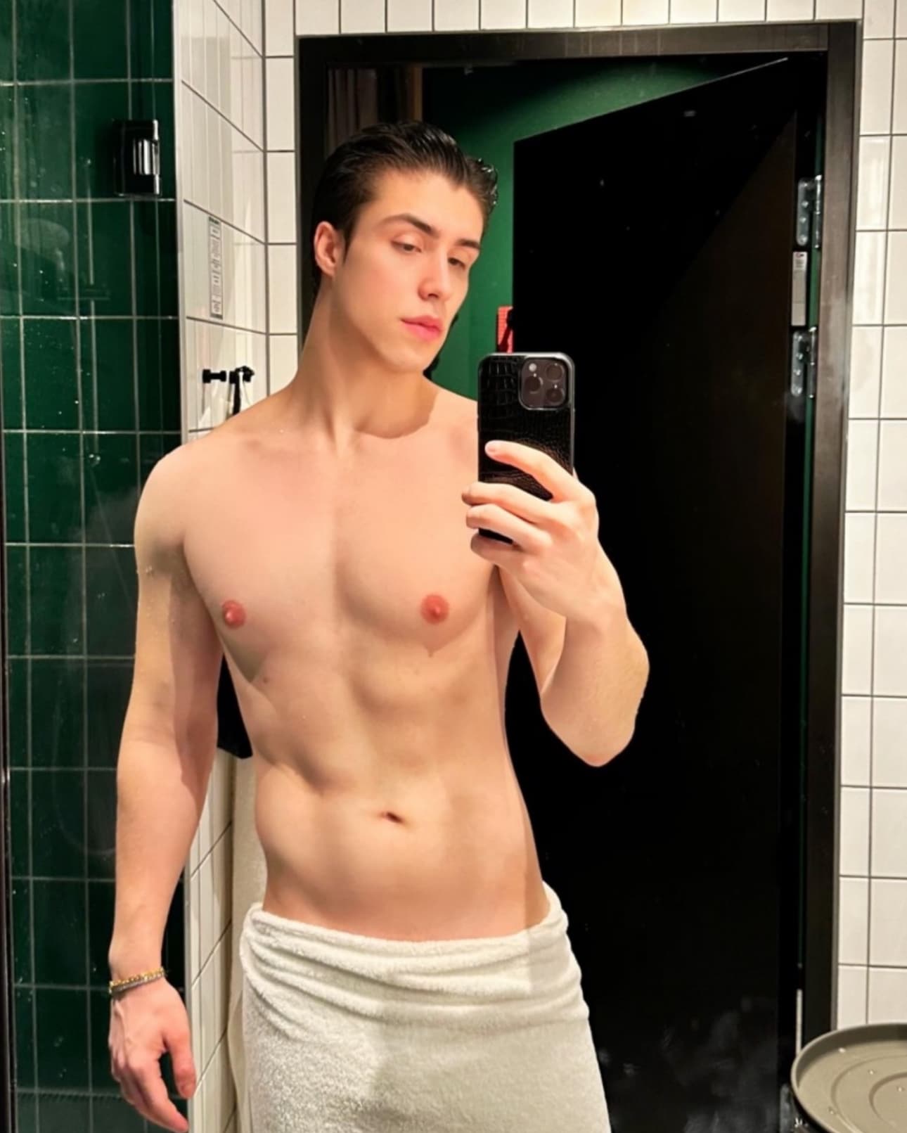 Arthur - escort photo 7 in Dubai