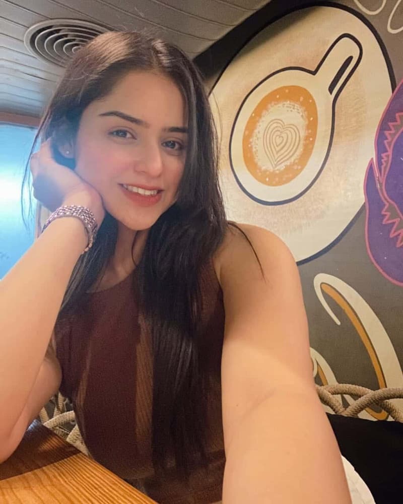 Sunaina - صورة مرافقة 2 في Dubai