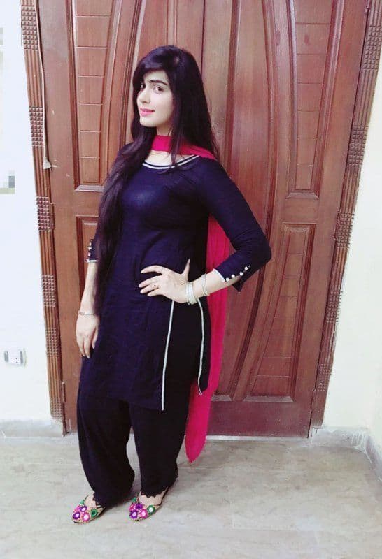 Model Fiza - صورة مرافقة 5 في Dubai